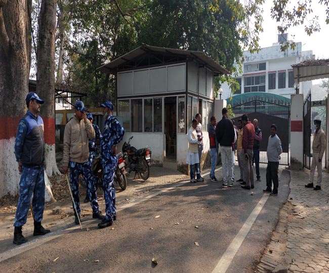 पटना में बढ़ाई गई मांझी के आवास की सुरक्षा, ब्राह्मण समाज के इस ऐलान की वजह से चिंता में पुलिस