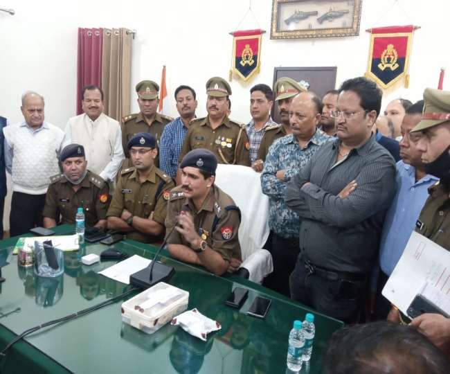 मुजफ्फरनगर में रामकुमार सर्राफ के शोरूम से 76 लाख का सोना चुराने वाले चार आरोपित गिरफ्तार,कर्मचारी भी था शामिल