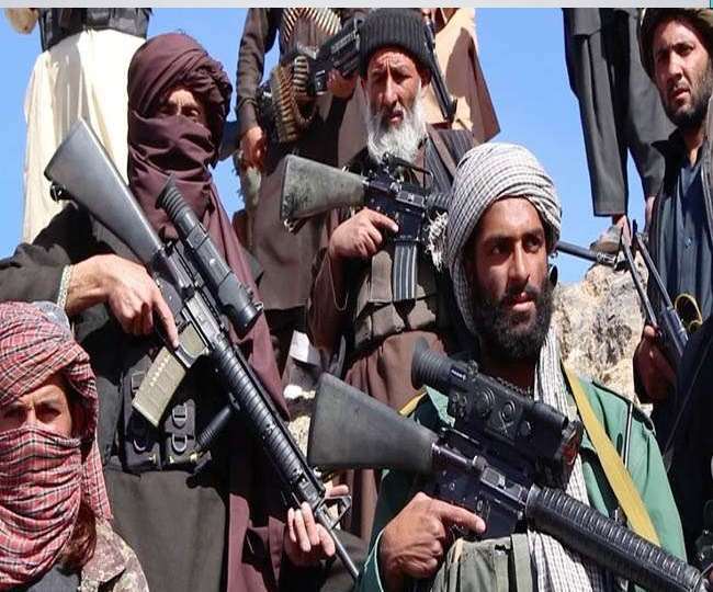 तालिबान के खतरे के बीच फ्रांस ने अपने नागरिकों से अफगानिस्तान छोड़ने को कहा