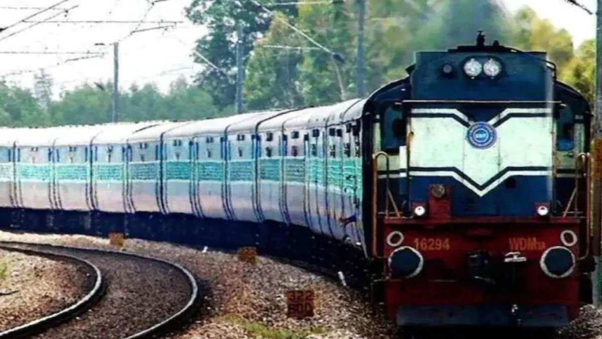 नवरात्र स्‍पेशल ट्रेन की सौगात, वैष्णो देवी के लिए भारत गौरव टूरिस्ट ट्रेन चलेगी 25 व 30 सितंबर को, इन स्‍टेशनों पर रुकेगी