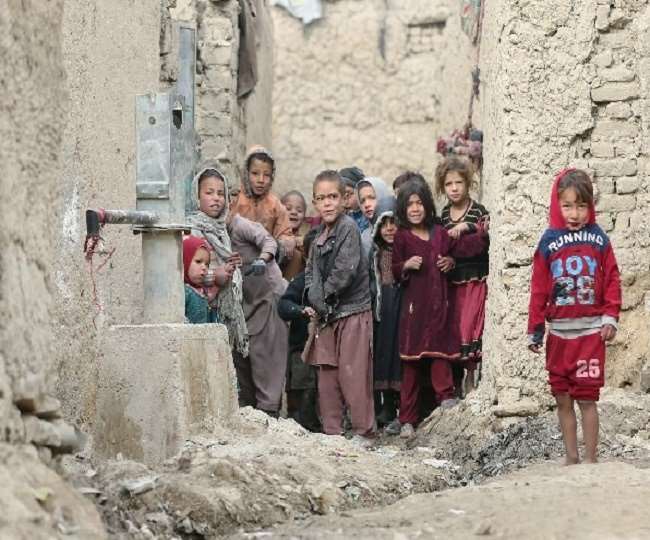 भुखमरी के मुहाने पर अफगानिस्तान, इसी महीने खत्म हो जाएगा 3.60 करोड़ की आबादी के लिए खाद्यान्न