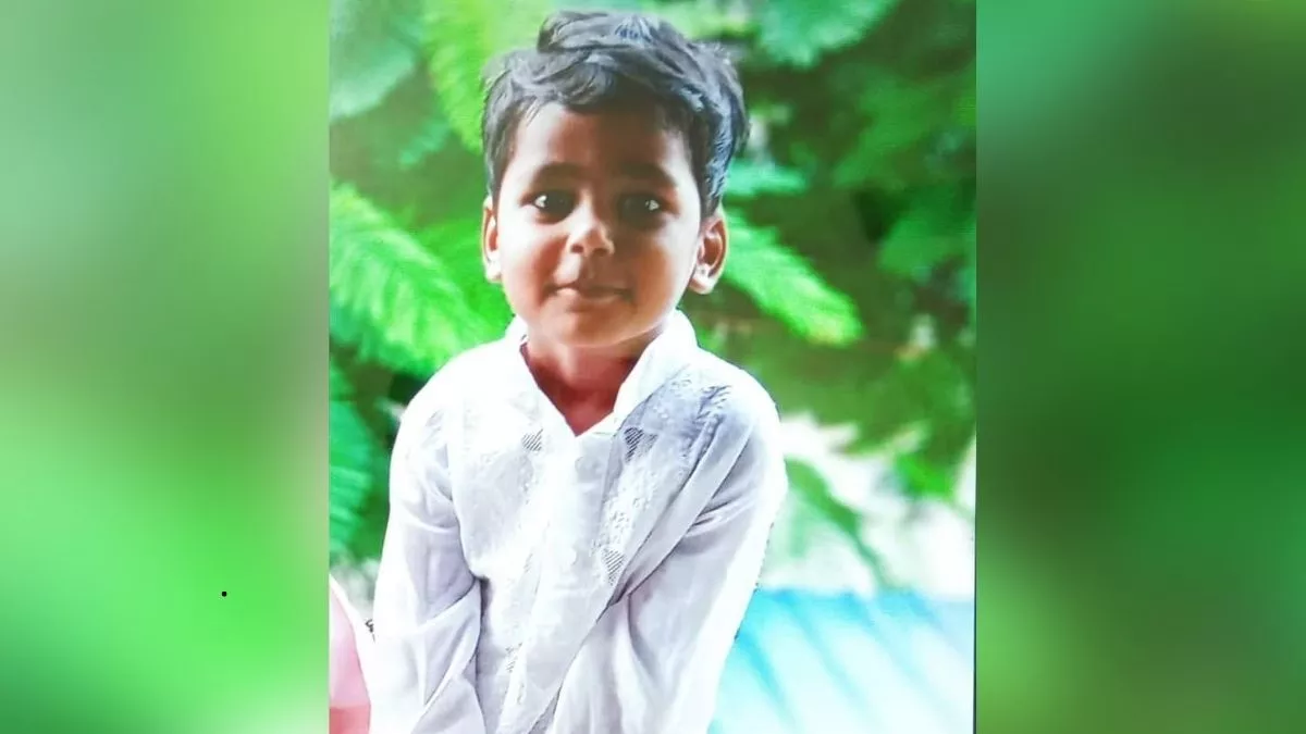 देवरिया में सात साल के मासूम बच्चे का अपहरण, सूचना चस्पा कर अपहर्ताओं ने लिखा- 'बेटा चाहिए तो 30 लाख दो'