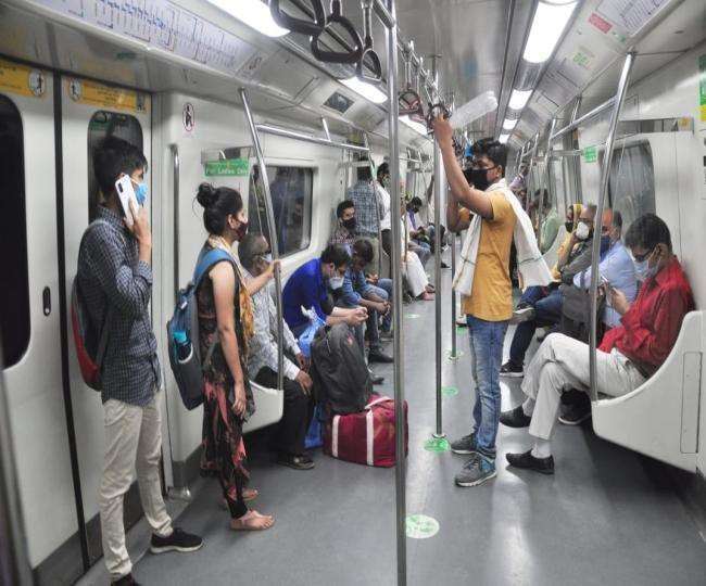 क्या मुंबई की तर्ज पर दिल्ली में भी हटेंगे कई तरह के प्रतिबंध, मेट्रो यात्रियों को भी मिलेगी राहत !