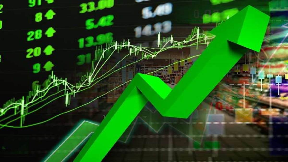 Stock Market Today, 01 August: बाजार में तेजी का रुख, निफ्टी 17,200 के ऊपर; एमएंडएम उछला, सन फार्मा लाल निशान में