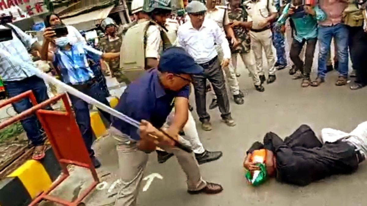 Bihar ADM Lathi Charge: पटना के एडीएम की तस्‍वीरों पर प्रशासन सख्‍त, डीएम ने दो दिनों में मांगी जांच रिपोर्ट