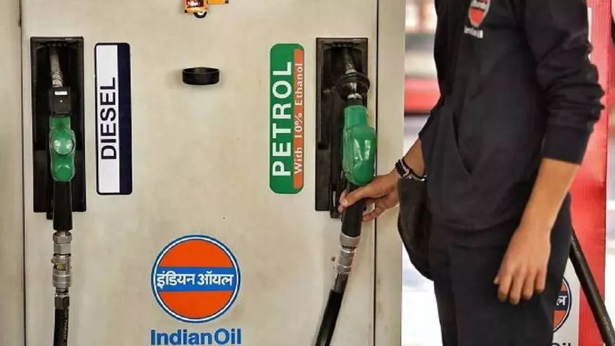 तेल कंपनियों को हो रहा है Petrol-Diesel में घाटा, क्या आपके शहर में बढ़ सकते हैं पेट्रोल-डीजल के दाम