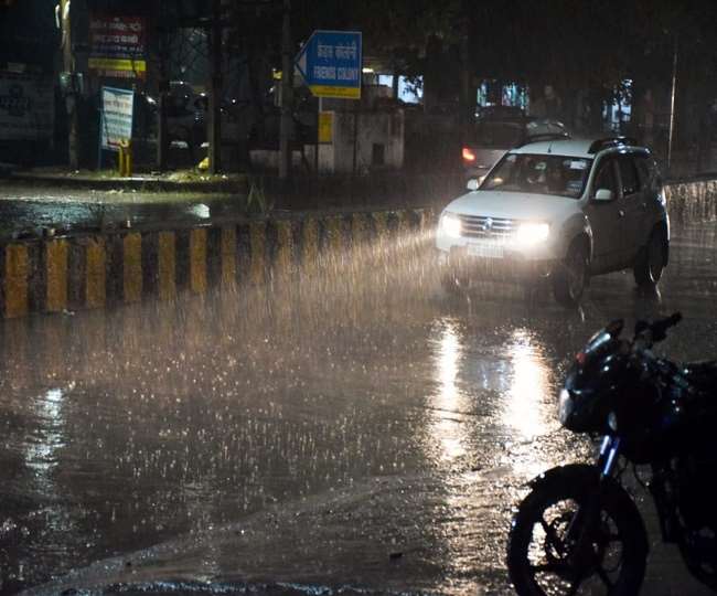 Delhi Weather News Update: दिल्ली-एनसीआर में फिर बदला मौसम का मिजाज, पढ़िये- IMD की ताजा भविष्यवाणी