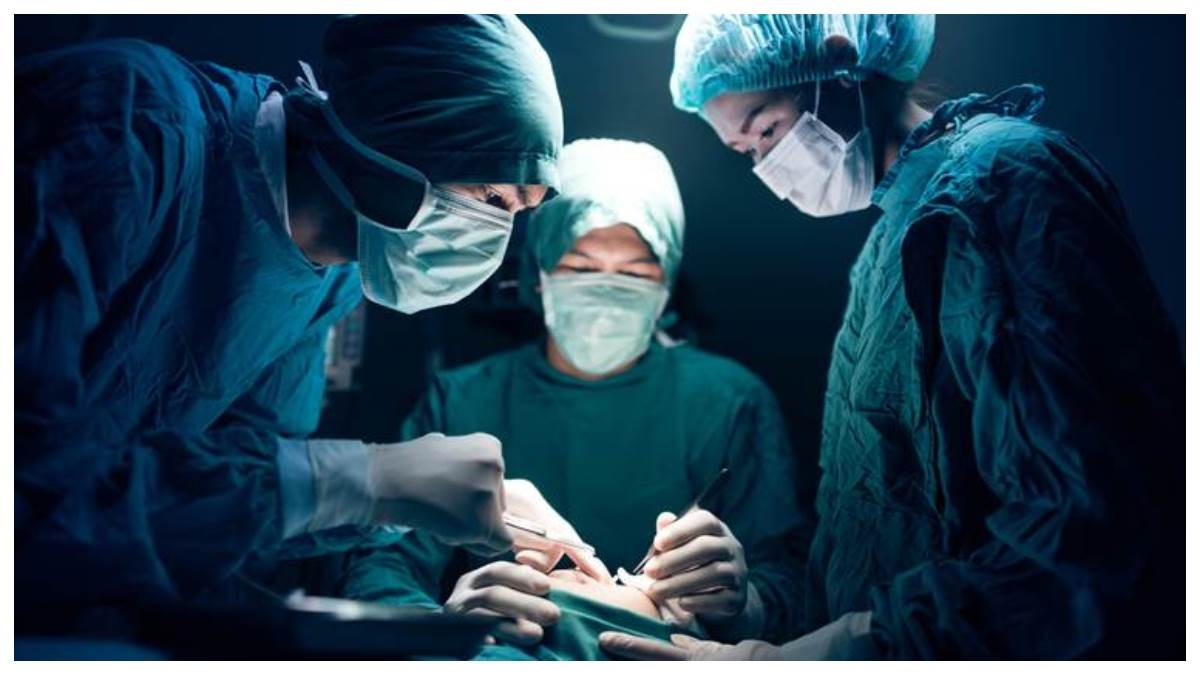 अनोखी पहल: कोलकाता के डाक्टरों ने देश में पहली बार खाल, हड्डियों व मांस से बनाई कैंसर पीड़ित महिला की नई नाक
