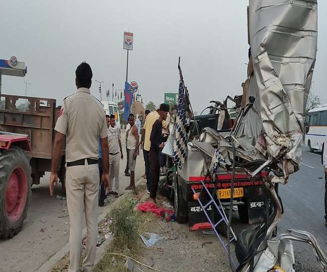 Rewari News: दिल्ली-जयपुर हाइवे पर भीषण हादसा, राजस्थान के एक ही परिवार के 5 लोगों की मौत; 12 घायल