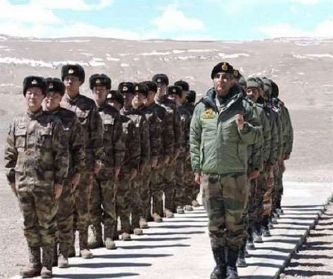 पूर्वी लद्दाख में भारत-चीन के बीच सीमा तनाव, सैन्य कमांडरों के बीच रविवार को होगी 13वें दौर की वार्ता