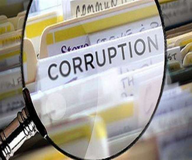 मोहाली की जीरकपुर नगर परिषद के अधिकारियों पर भ्रष्टाचार का आरोप, जैक प्रधान ने विधायक को सौंपे सुबूत