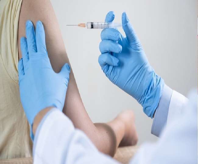 Covid Vaccination: टीकाकरण का आंकड़ा 173.42 करोड़ के पार, 24 घंटे में दी गई इतनी खुराक