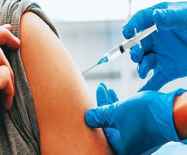 देश में कोविड टीकाकरण ने हासिल किया नया मुकाम, 15 से 18 आयुवर्ग के एक करोड़ बच्चों को लगी वैक्सीन की दोनों डोज