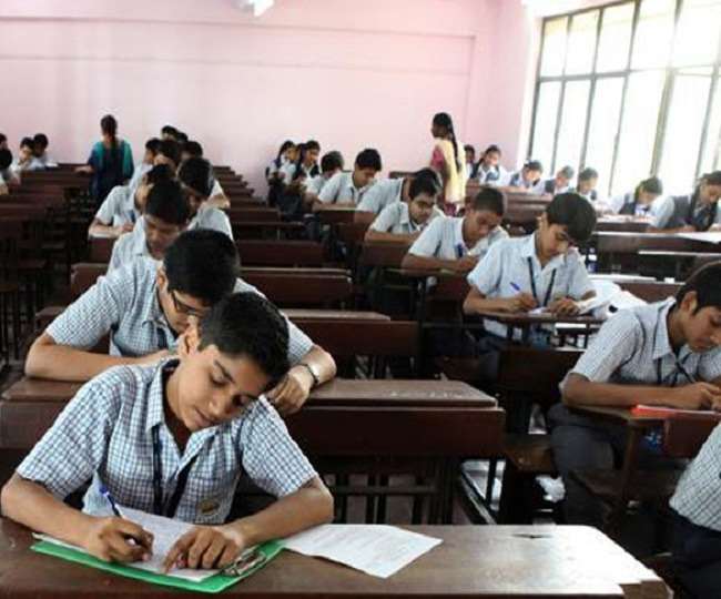 UP Board Exams : नकलविहीन परीक्षा कराएगा विभाग, लखनऊ में हाईस्कूल के 47,075 और इंटरमीडिएट के 42,331 छात्र देंगे परीक्षा