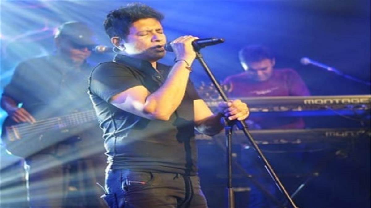 Singer KK Death News: नहीं रहे 'जिंदगी दो पल की' गाने वाले मशहूर गायक केके, कोलकाता में Live performance के बाद निधन