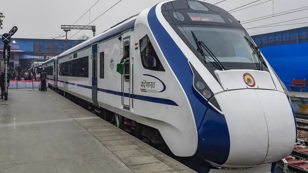 Vande Bharat: स्वदेशी कंपनियां बनाएंगी वंदे भारत का स्लीपर कोच, 2029 तक 80 ट्रेन के निर्माण का लक्ष्य