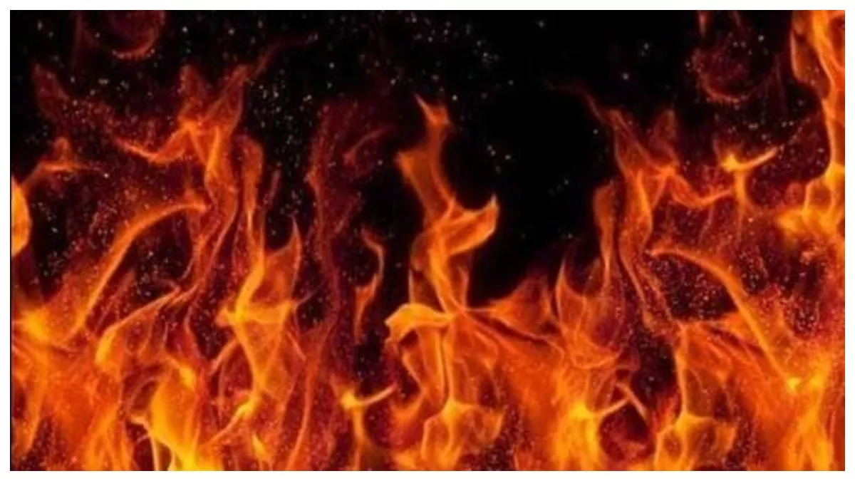 Rajasthan Fire: भीलवाड़ा के पुलिस थाने में लगी आग से जब्त की गई 60 बाइक जलकर हुई खाक