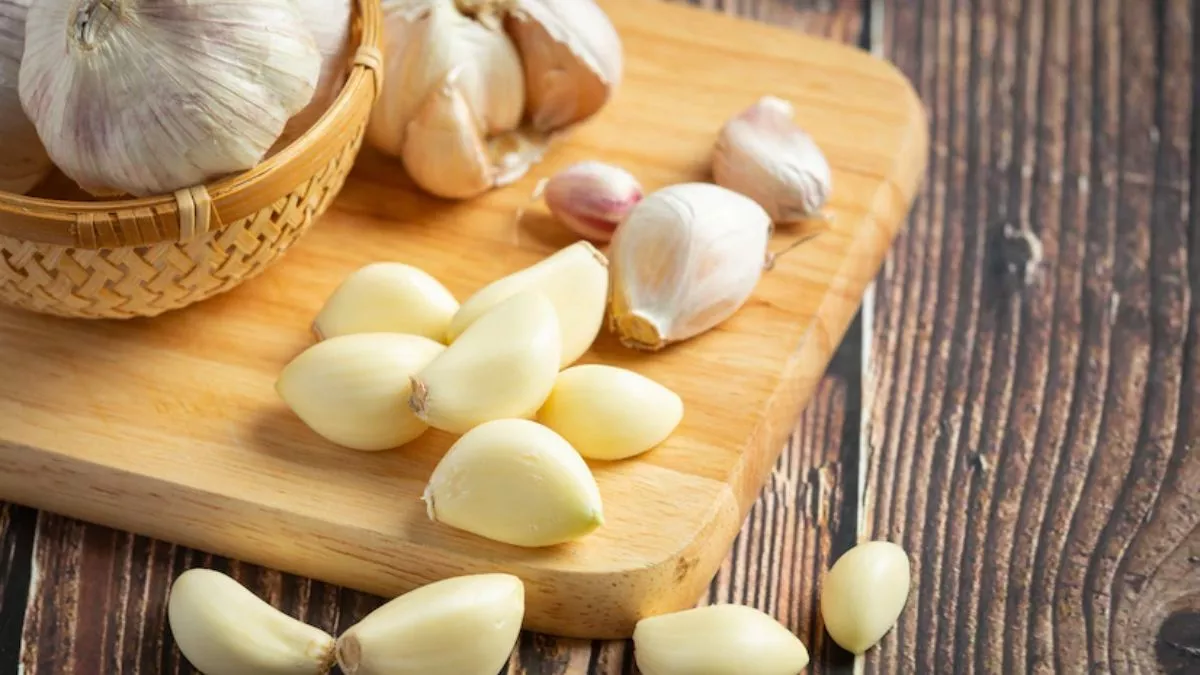 Garlic Benefits: डाइट में शामिल करें लहसुन, मिलेंगे गज़ब के फायदे