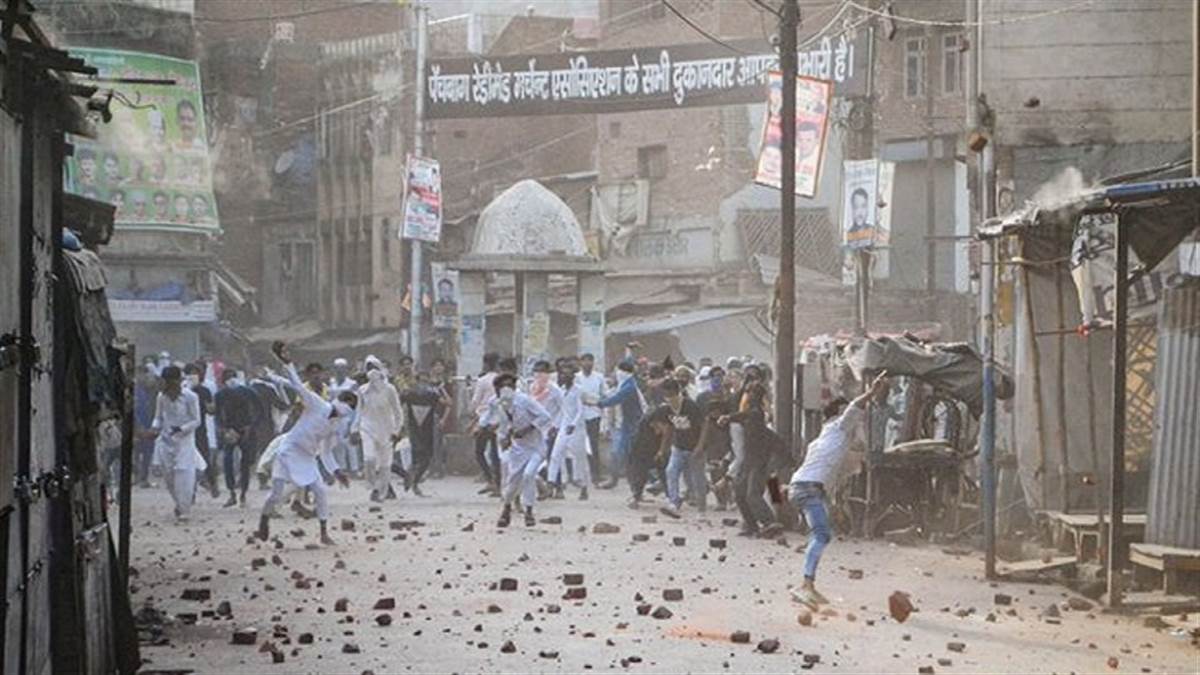 Kanpur Violence : कानपुर में उपद्रव के पीछे PFI कनेक्शन की भी आशंका, मुख्य आरोपित हयात जफर हाशमी अब तक फरार