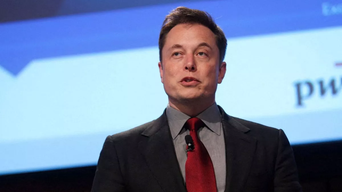 नए बॉस के सख्त रवैये से Twitter में इस्तीफों का दौर, यूजर्स की संख्या में बढ़ोतरी से खुश हैं Elon Musk